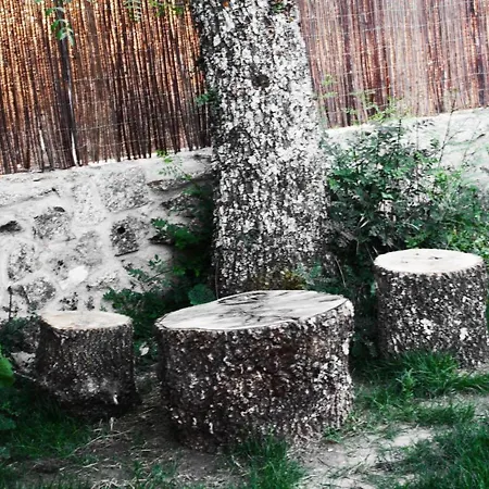 مكان تخييم Gredos Estelar *