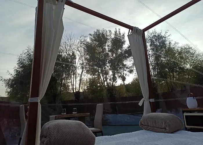 Gredos Estelar Parque de Campismo *